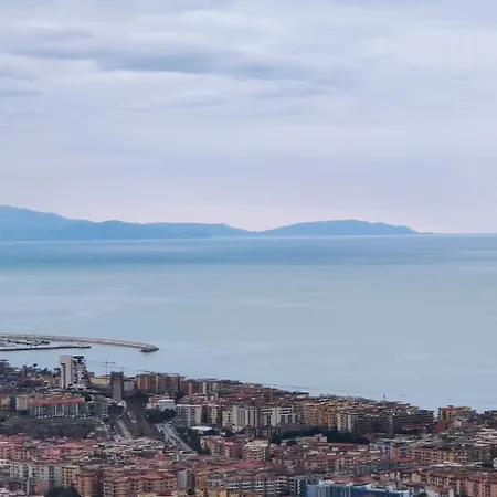 Alojamento de Acomodação e Pequeno-almoço Smeraldo Salerno