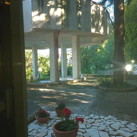 Smeraldo Bed & Breakfast *