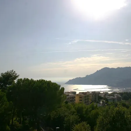Smeraldo Bed & Breakfast 4*